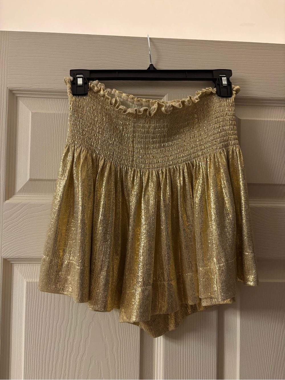 QUEEN OF SPARKLES Gold Metallic High-Waist Ruffle Shorts